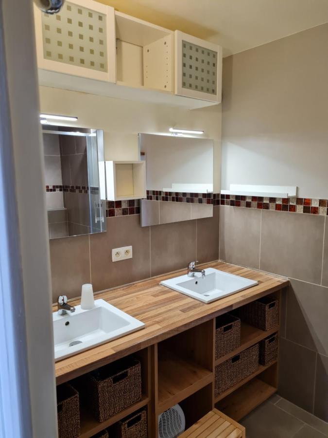 Bel Appartement Tout Proche Du Mont St Michel Pontorson Kültér fotó